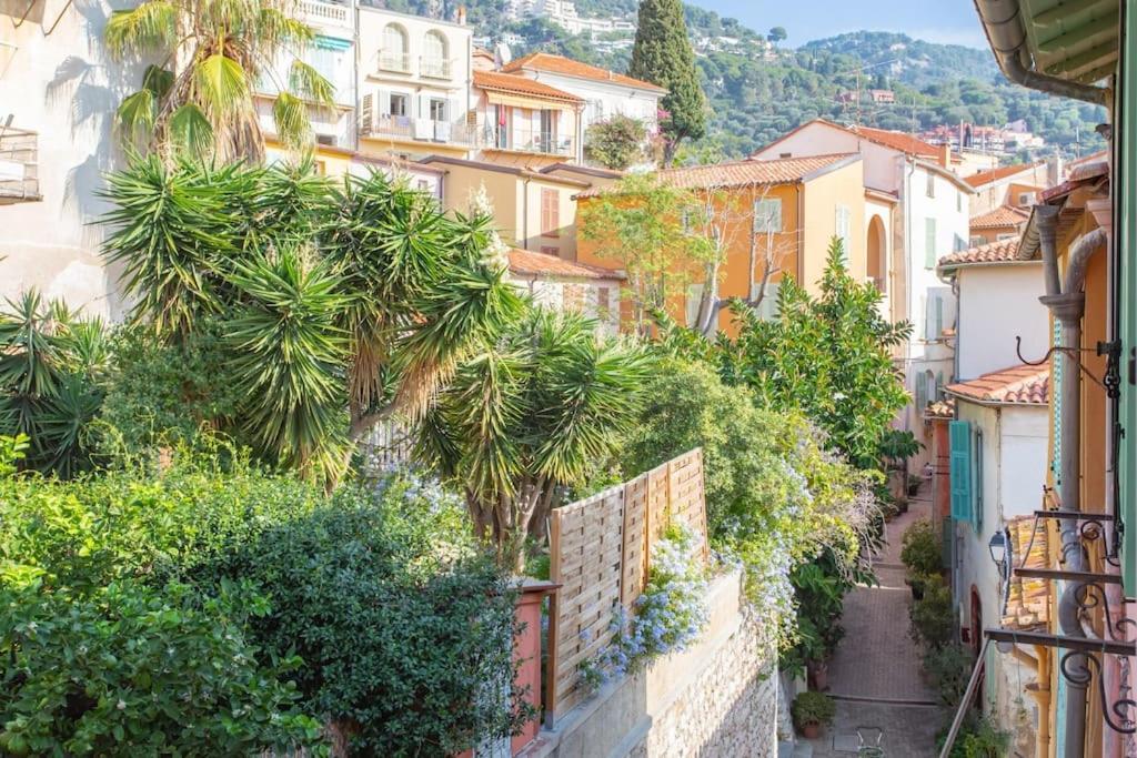 #40 Bright Sea View Suite For 6 2Mins Walk Port & Sea Villefranche-sur-Mer Exterior photo